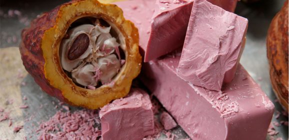 Rubi, o novo chocolate naturalmente rosa e o futuro da confeitaria